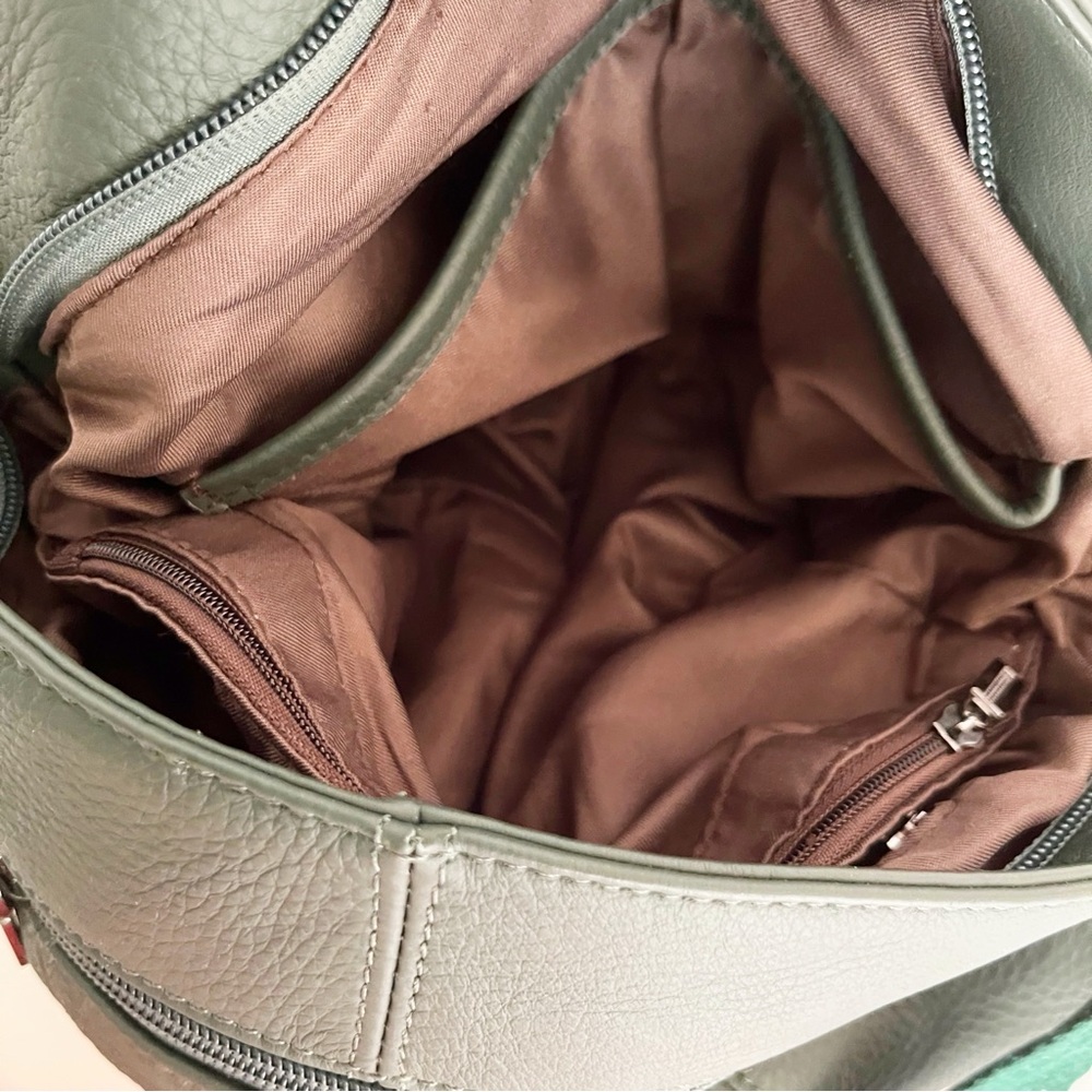 Yaluxe Leather Crossbody Bag 
HOST PICK - Picture 13 of 16